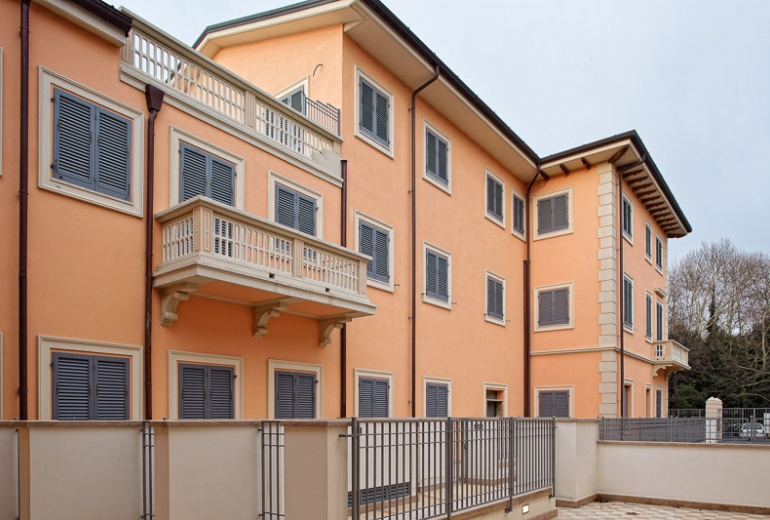 DASL61 Престижные апартаменты в 100 метрах от моря, Виареджо, Тоскана