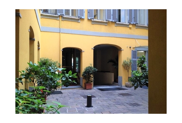 ATIM135.Квартира в красивом доме рядом с Quadrilatero della moda