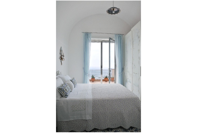 DAU 431 апартаменты  на одном из самых красивых островов мира -Капри!