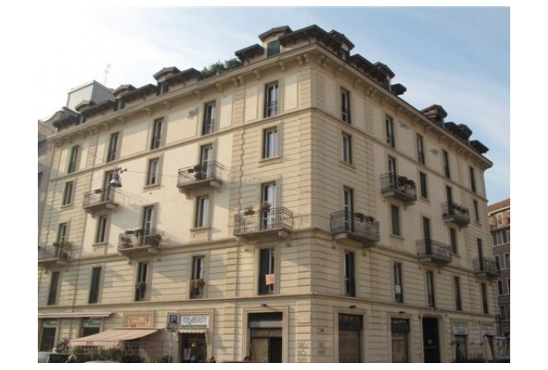 A-AU 216 двухэтажные апартаменты в Милане, Кадорна, Ферруччи