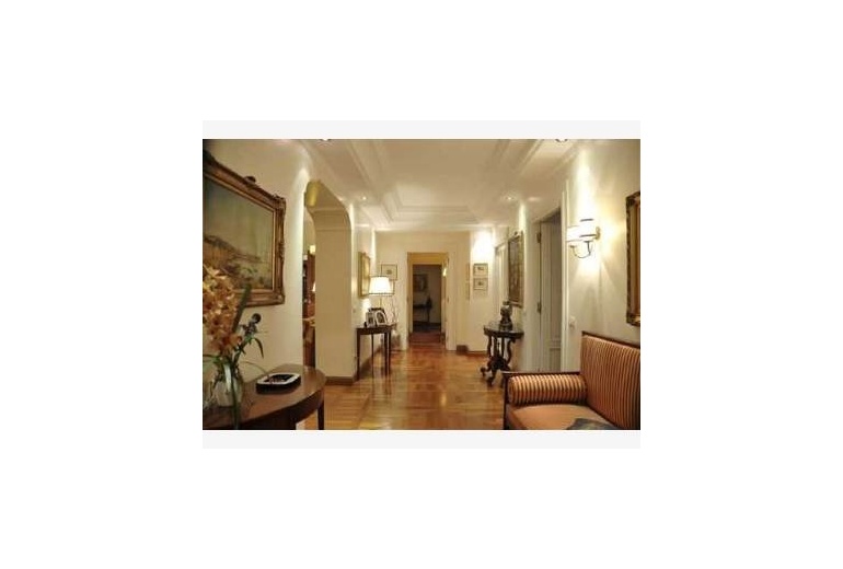 A-AU 254 апартаменты в престижном комплексе, Милан, Сан Сиро