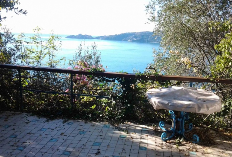 AIK255 Уникальная вилла-шале у моря с видом на Портофино !