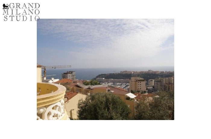  Босолей. Старинная вилла с панорамным видом на море и Монако.