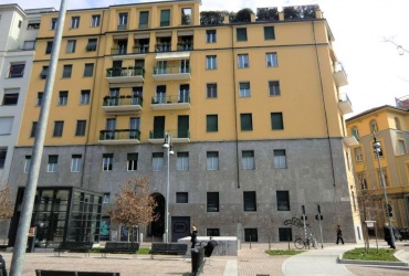 ATIM192. Просторная квартира с пятью спальнями в центре Милана
