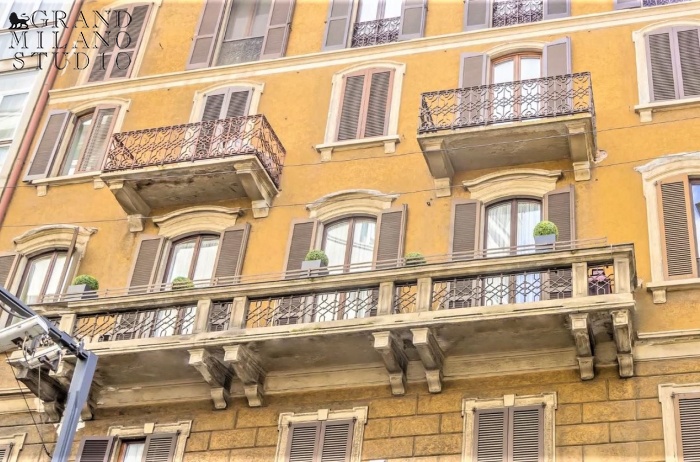 DYK011. Просторная квартира с балконом и видом на Мадоннину