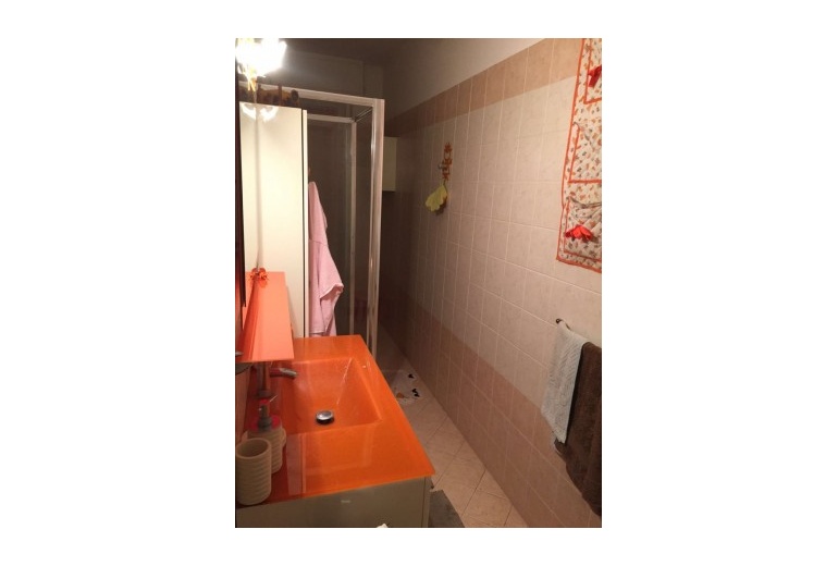 DAU691 трёхкомнатная квартира в отличном состоянии, Баранцате 