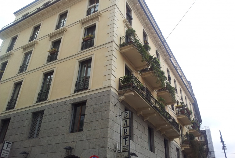D-AU 497 квартира  в центре Милана , площадь Дуомо 