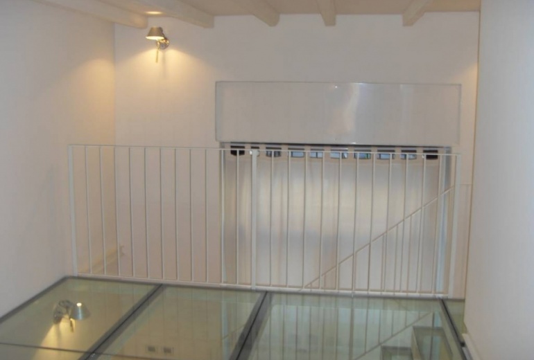 A-AU 12 трёхэтажная квартира в отличном состоянии с сауной , Милан, Чита студи, Ламбрате