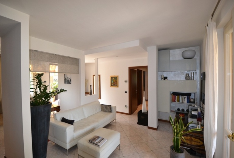 A-LL-7, 3-х комнатные апартаменты в Польпенацце дель Гарда