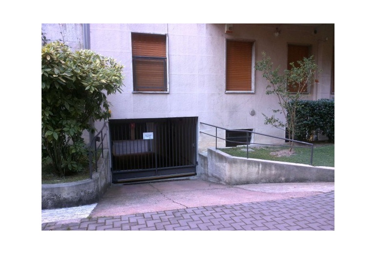 DAN 35. трёхкомнатная квартира напротив университета Боккони , отличный вариант для инвестиции