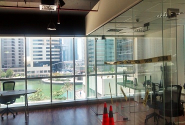 A-ASL 5 Помещение под офис 104 кв.м. в Бизнес-центре в районе Jumeirah Lake Towers